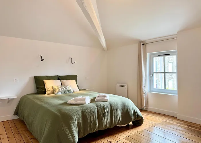 Jolie M'home, Le Puy Du Fou, 15 Pers, 7 Ch, 5 Sde, 5 Wc Prázdninový dům Mauleon